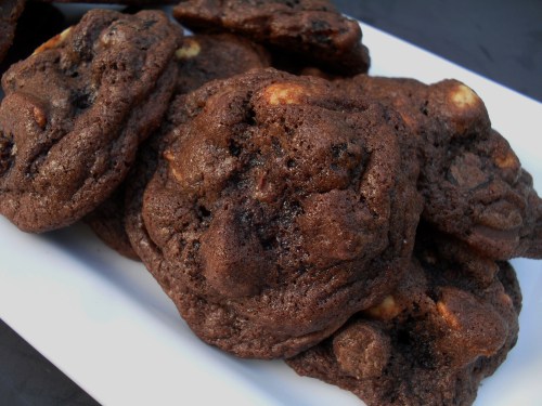 dark chocolate chunkies