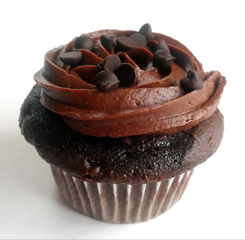 chocolate cupcake with whipped caramel ganache