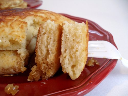 Fluffy Buttermilk Pancakes | veronicascornucopia.com