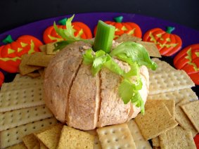 pumpkin cheese ball 10-14-10