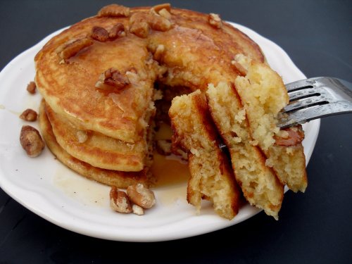 cornmeal griddle cakesd 2-5-11