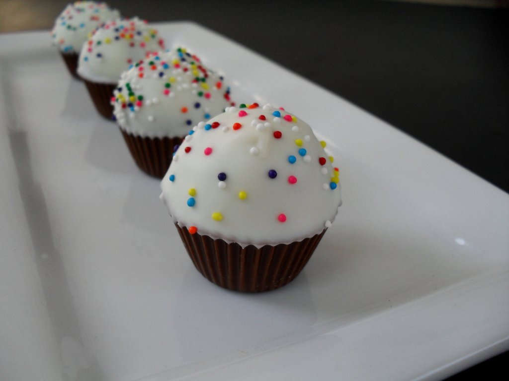 cupcake bites 4-29-11