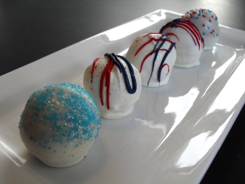 july 4 cake ballsb 2010