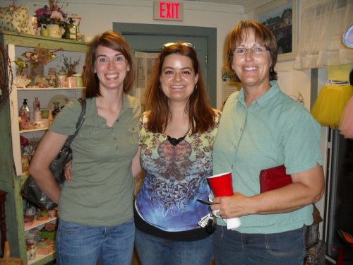 Ashley, me, and Carol, my rockin' sisters in Christ!
