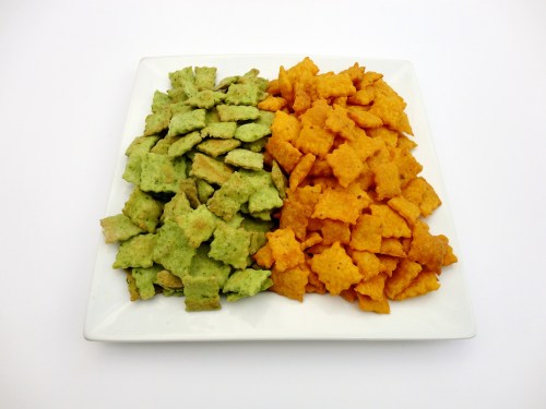 Parmesan-Spinach crackers and Cheddar-Carrot Crackers
